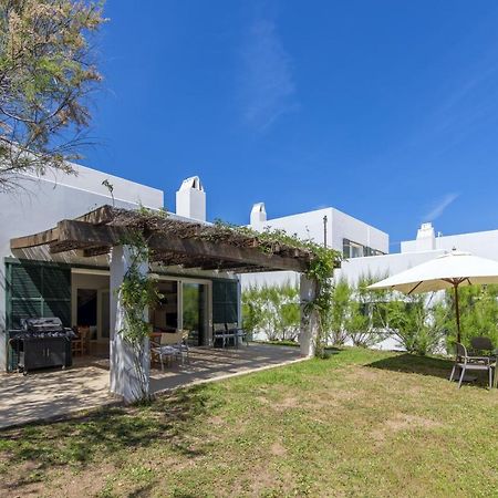 Villa Biniancolla Ginesta Exterior foto